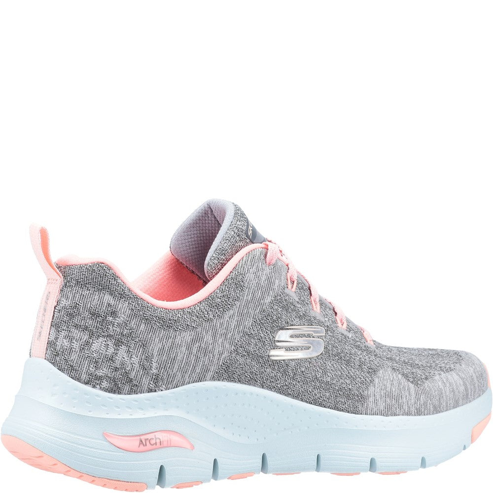 Skechers Arch Fit Comfy Wave Trainer