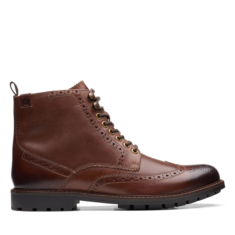 Clarks Bowzer Hi Lace-up Boots